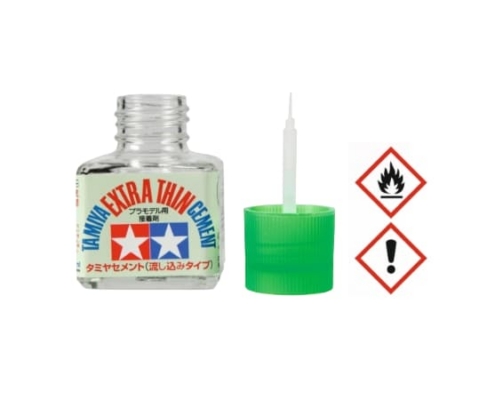 Cemento extrafino Tamiya con pincel 40 ml 87038