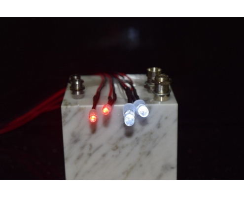 Leds Absima blanco y rojo con soporte de aluminio para Rc 2320041