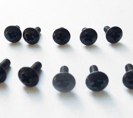 Tornillo de cabeza plana M3 x 18 mm (10 piezas) - S10 Twister, 124081