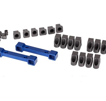 Soportes, brazos de suspensión, aluminio (anodizado azul) (delantero y derecho, #TRX8334X