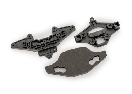 Parachoques delantero (1 de cada uno: superior, inferior y de espuma)