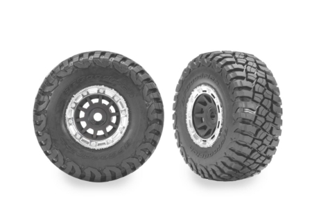 Ruedas grises y cromadas de 1.4" con neumáticos BFG Mud-Terrain (2)