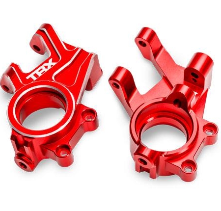 Bloques de dirección, aluminio 6061-T6 (anodizado rojo) (izquierdo y derecho)/ 3 x 8 mm BCS (con fijador de roscas) (2)/ 4 x 35 mm BCS (con fijador de roscas) (2)