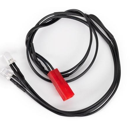 Arnés de luces LED, trasero (requiere parachoques trasero n.° 5838, 6737X, 6777X o 6836X)