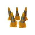 Conos decorativos color naranja en 3D escala 1/10 (5pcs)